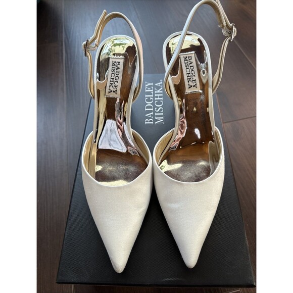 Badgley Mischka Anthropologie Weddings Lucille Heels White Sz 7 - Picture 2 of 6